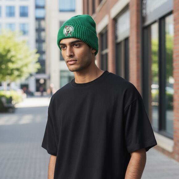 New Era Boston Celtics Knit Beanie Hat Cap Cuff Pom Lined Wool NBA Basketball - Picture 1 of 13